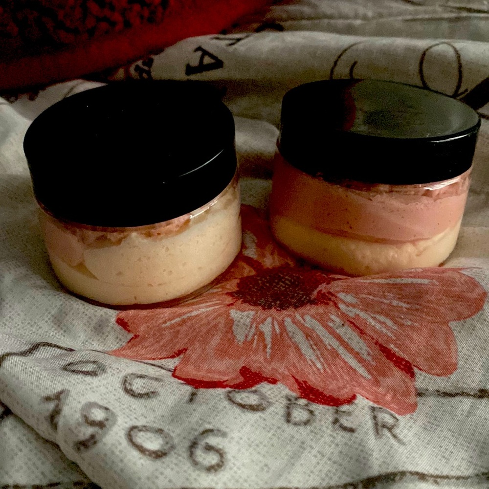 Victoria secret lotion per each is $5